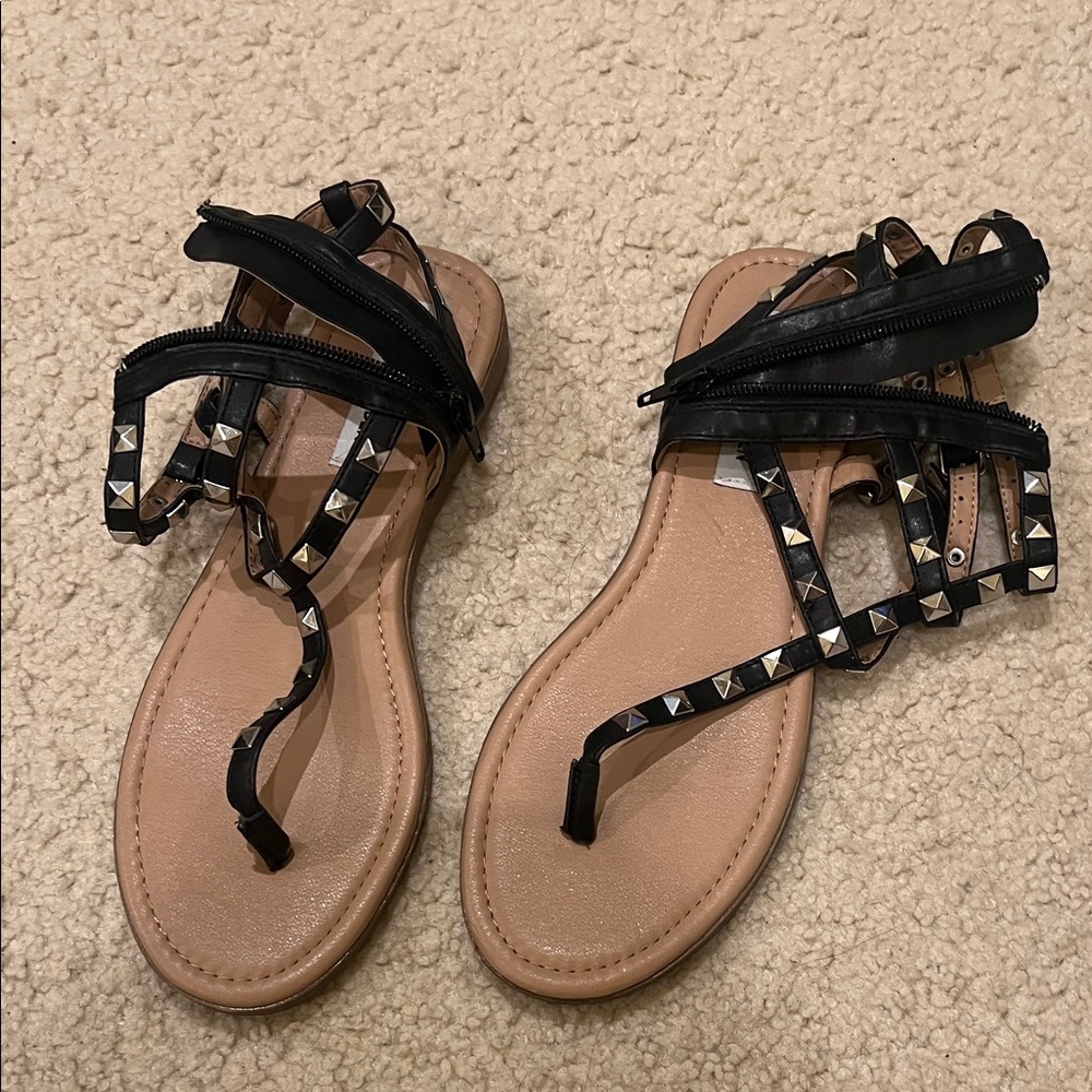 Studded Black Sandals Steve Madden